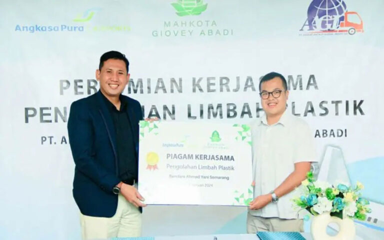 Bandara Ahmad Yani Gandeng Mahkota Giovey Abadi Kelola Sampah Anorganik