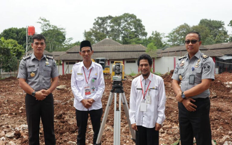 Lapas Semarang Gandeng Kemenag Untuk Ukur Arah Kiblat Masjif AT-TAUBAH