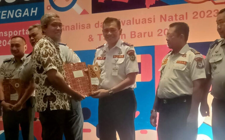 Optimalkan Layanan Transportasi, Pemkab Jepara Raih Penghargaan