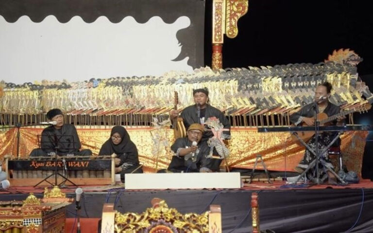 Wayang Jazz Baruwani, Inovasi Unik SBI dan Seniman Cilacap