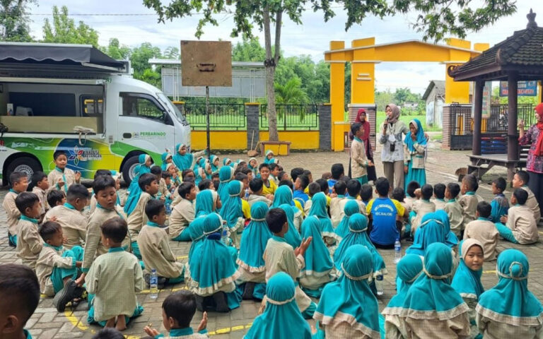 Bank Rembang Tingkatkan Literasi Keuangan Pada Pelajar