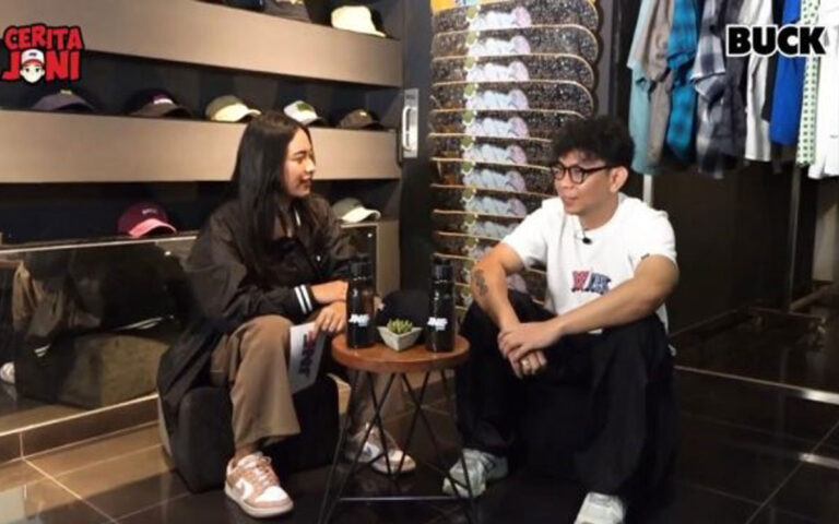 Buck, Brand Lokal Asal Semarang Setia Gunakan JNE