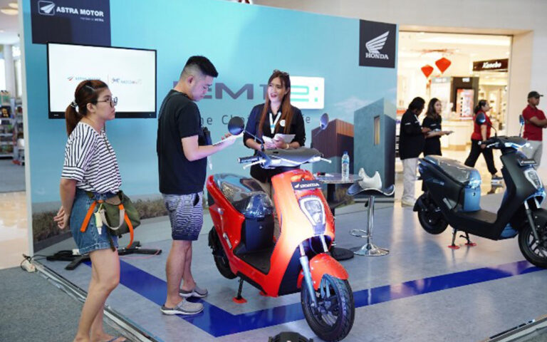 Motor Listrik Honda EM1 e: Resmi Mulai Dipasarkan di Jateng