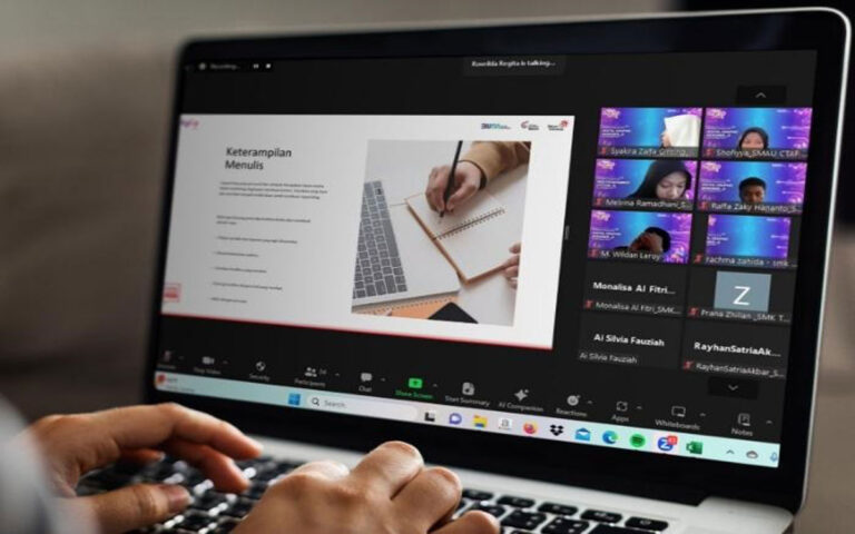 Telkom DigiUp Berikan Bantuan 900 Sertifikasi BNSP Bagi Siswa SMA & SMK