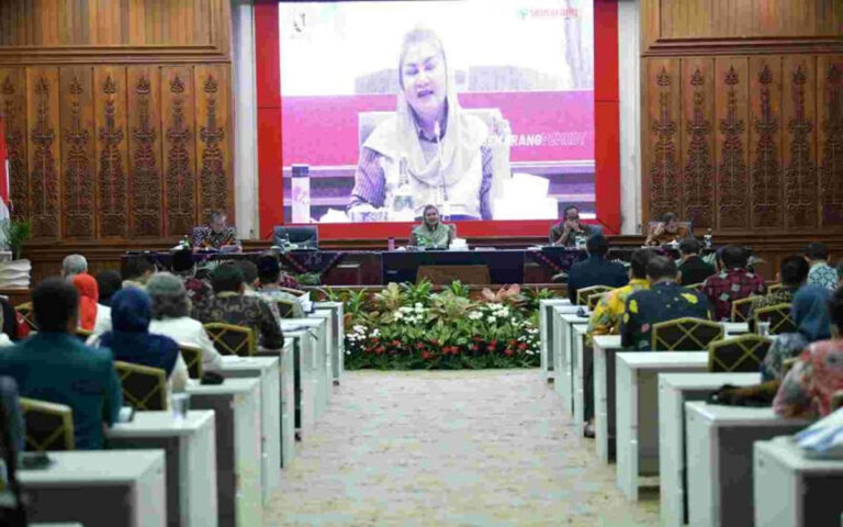 Pembenahan Drainase Dikebut. Ita Pastikan Kawasan Banjir Tinggal 3%