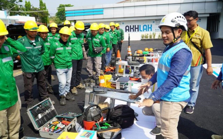 PLN UP2D Kampanyekan Budaya K3