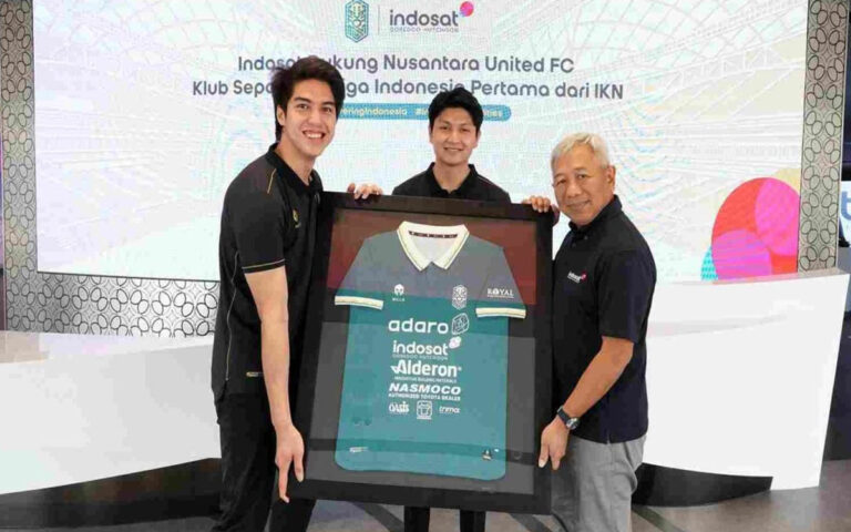 Ooredoo Hutchison Dukung Klub Sepak Bola Pertama IKN