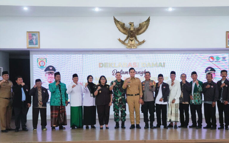 Deklarasi Pemilu Damai, Dico Ingatkan Seluruh Pihak Jangan Lengah