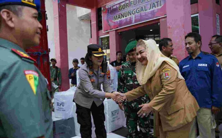 Ita Pastikan CCTV dan Sarpras di Gudang Logistik Pemilu Tersedia