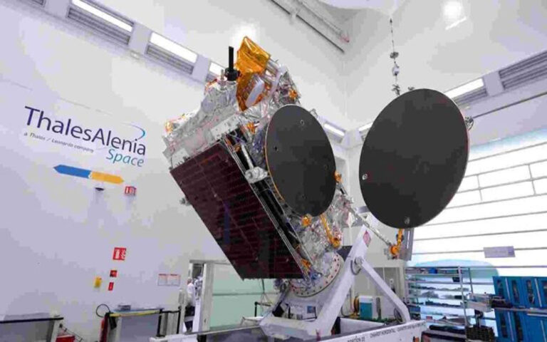 Telkomsat Bakal Luncurkan Satelit HTS Merah Putih 2