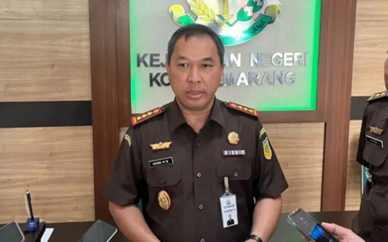 Kejari Semarang Limpahkan Tersangka Kasus Korupsi Bank Jateng ke JPU