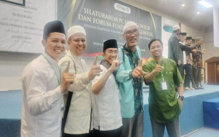 Keluarga Besar Alumni Gontor Dukung Pasangan Anies -Amin Pada Pilpres 2024