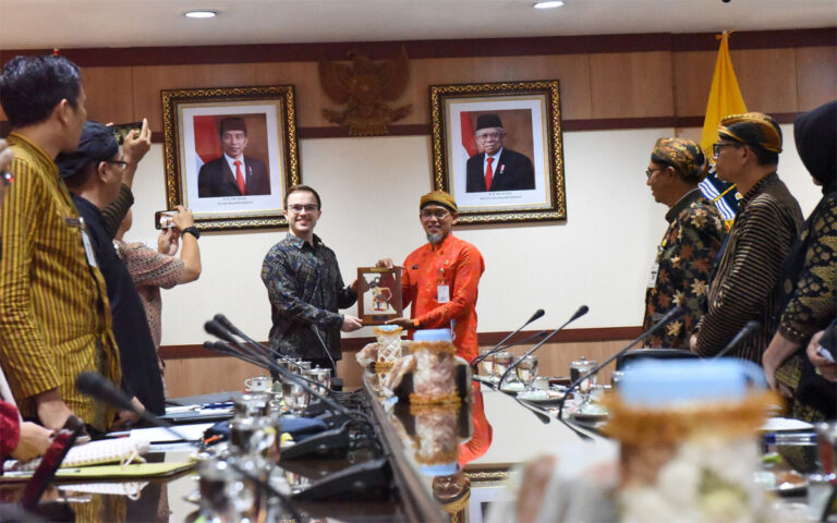 Pemprov Jateng – Queensland Perkuat Kerjasama Berbagai Bidang