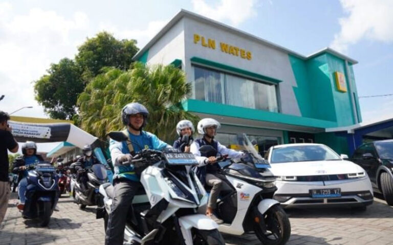 Mini Touring, PLN Perkenalkan Wisata Jogja Ramah EV