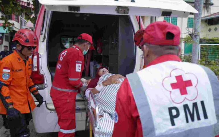 Latih Masyarakat Sigap Bencana, SBI dan BPBD Gelar Simulasi