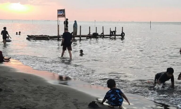 Pemkot Semarang Bakal Kembangkan Wisata Pantai Tirang