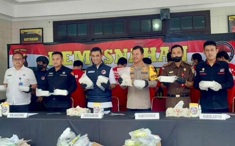 Polda Jateng Musnahkan 49 Kg Sabu dan 34.000 Butir Ekstasi