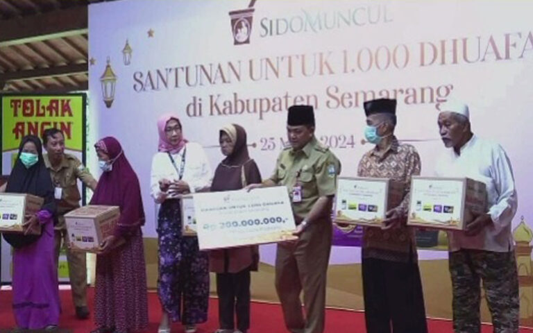 Jelang Idul Fitri, Sido Muncul Beri Bantuan Untuk 1.000 Dhuafa di Kabupaten Semarang