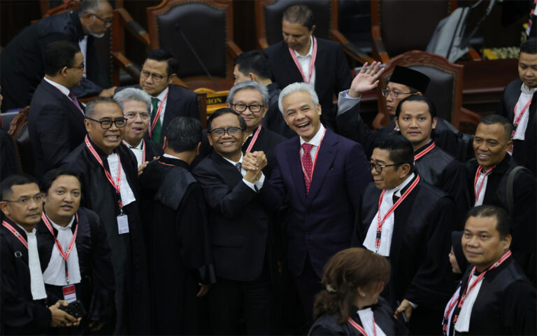 Ganjar-Mahfud Ucapkan Selamat ke Prabowo-Gibran, Ajak Bersatu Kembali Untuk Bangsa