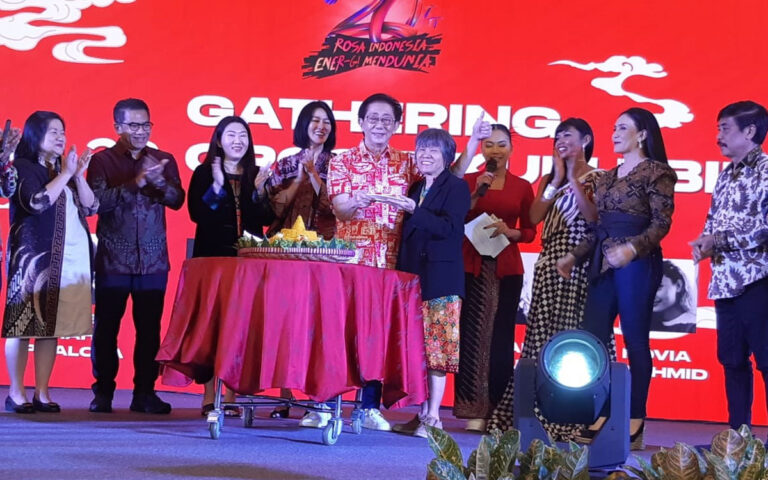 Gebyar Hari Jadi 20 Tahun Kuku Bima, Ajang Reuni Yang Meriah