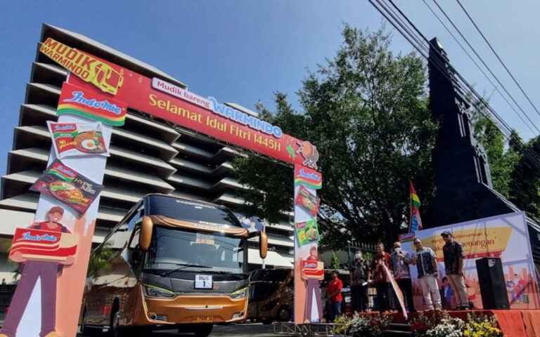 Indomie Berangkatkan 2.405 Pengusaha Warmindo Mudik Gratis