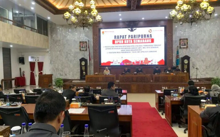 Ita Minta Program UHC Dikaji Ulang Agar Menjangkau Masyarakat Banyak