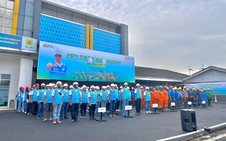 Sambut Lebaran, PLN UP2D Jateng & DIY Siagakan Personil