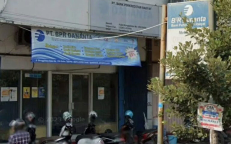 OJK Resmi Cabut Izin Usaha PT BPR Dananta Kudus