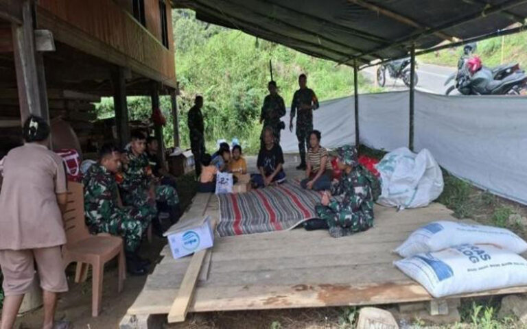Sido Muncul Beri Bantuan Rp200 Juta Untuk Korban Banjir Bandang Luwu