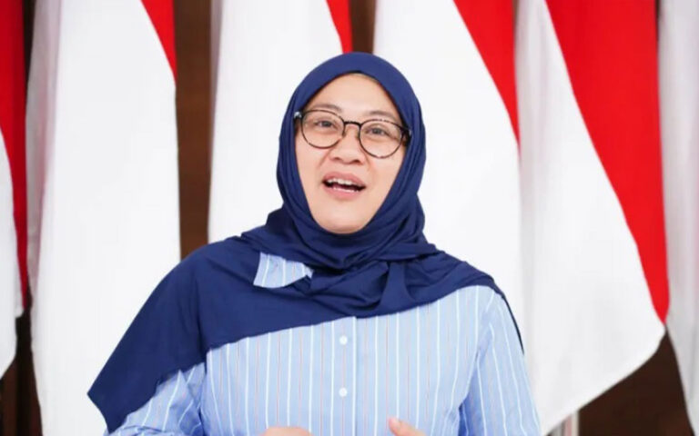 Kemenag Minta Garuda Indonesia Profesional Layani Calon Jemaah Haji
