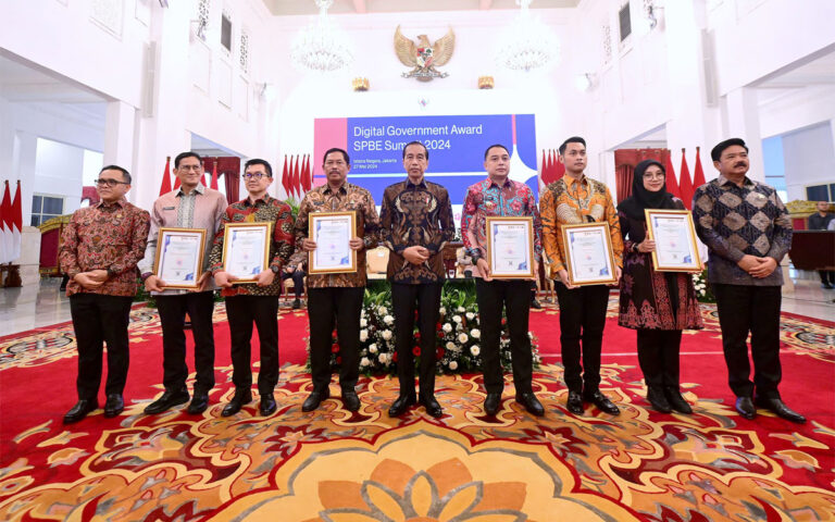 Pemprov Jateng Raih ‘Digital Government Award’ dari Presiden Jokowi