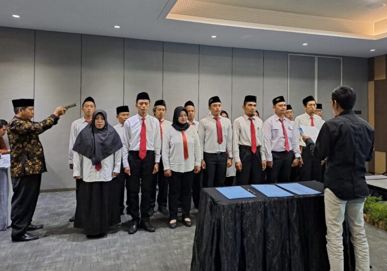 177 Panwaslu Kelurahan se- Kota Semarang Resmi Dilantik