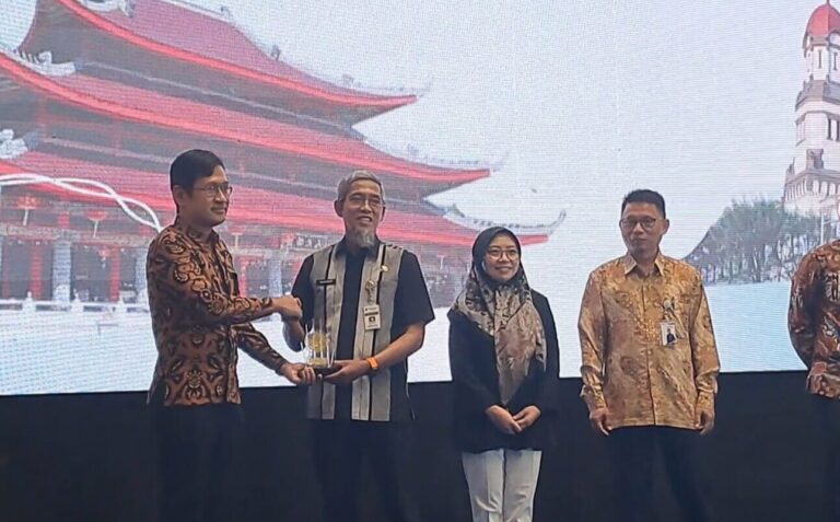 Capaian UHC 100 Persen, Kota Semarang Terima Apresiasi Kepatuhan Program JKN
