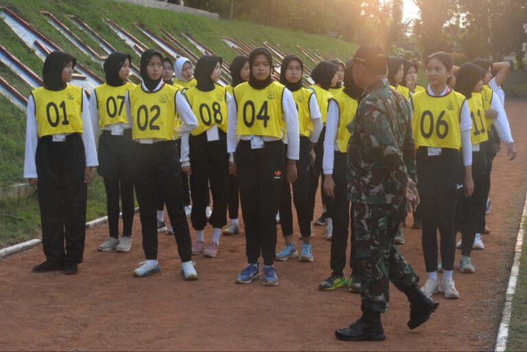 Dua Putra Putri Terbaik Jateng Jadi Paskibraka Nasional 2024