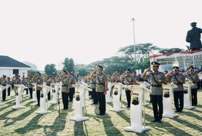 Kapolda Jateng Pimpin Sertijab 4 PJU dan 15 Kapolres