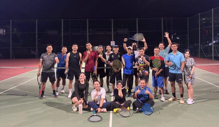 Jelang Porwanas 2024, Tim Tenis Porwanas Jateng Latih Tanding dengan Krass Tenis
