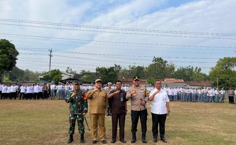 Forkopimda Blora Bersama Pelajar Gelar Apel PKS dan Launching Jateng Zero Bullying