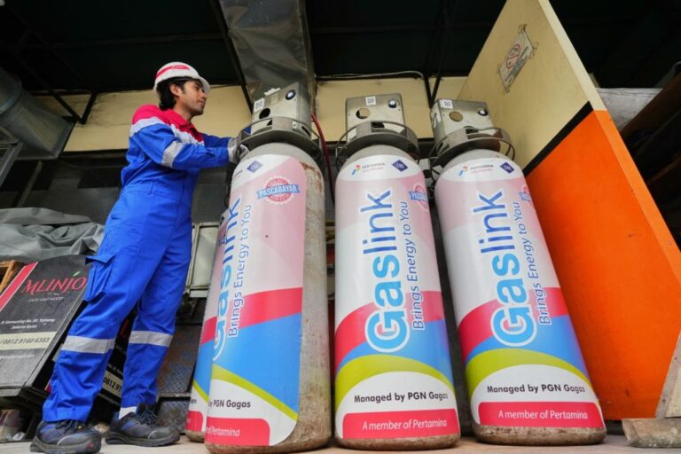 Gas Bumi Beyond Pipeline CNG Mengalir di Balikpapan