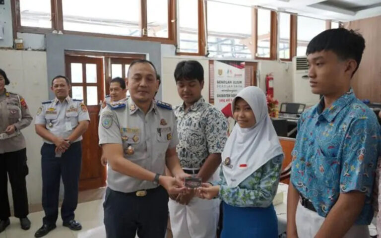 Dishub Ajak Siswa Sekolah Gunakan Transportasi Umum