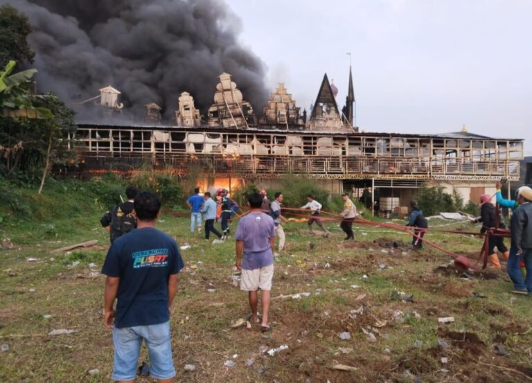 Kronologi Kebakaran di Obyek Wisata Celosia Bandungan: Berasal Dari Area Resto
