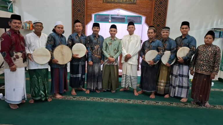 Kita Wajib Mencontoh Nabi Muhammad