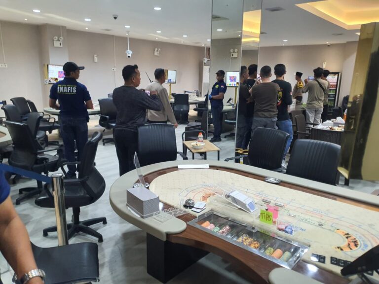 Polrestabes Semarang Gerebek Kasino di Kota Semarang