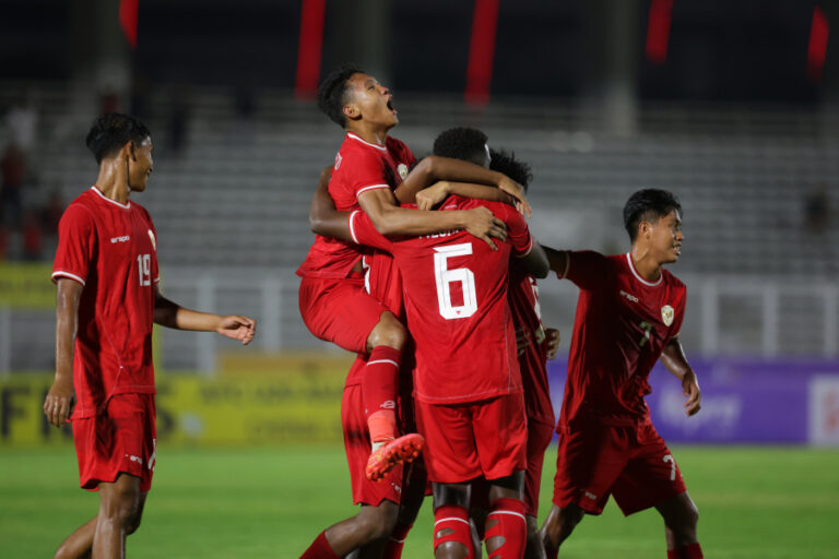 Perubahan Formasi Membuat Timnas U-20 Indonesia Menang Telak