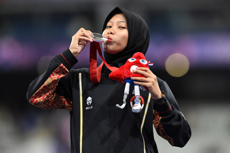 Atlet Karisma Evi Sabet Medali Perak di Paralimpiade Paris 2024