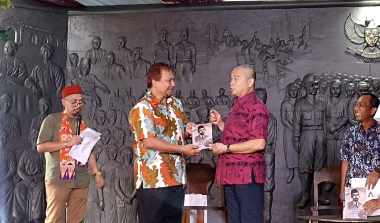 Buku Rochjani Soe’oed Kisahkan Perjuangan Pemuda Betawi