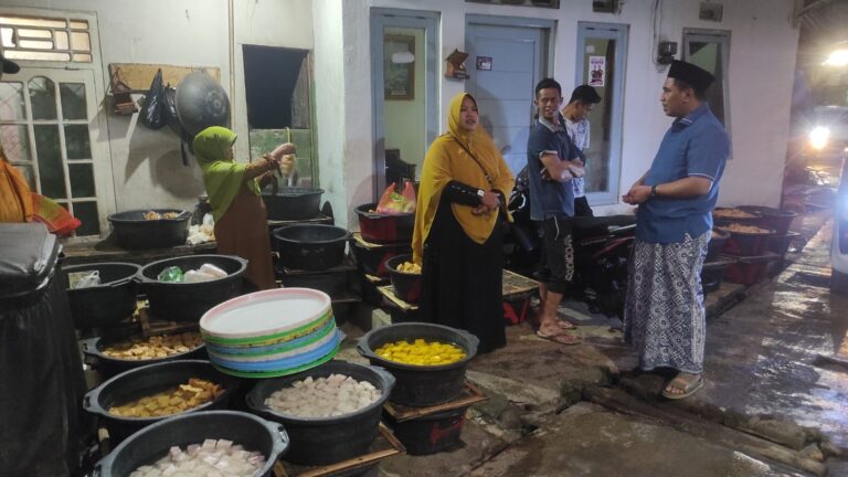 Mampir Pabrik Tahu di Wonosobo, Gus Yasin Edukasi Warga Tentang Pengelolaan Limbah Jadi Gas