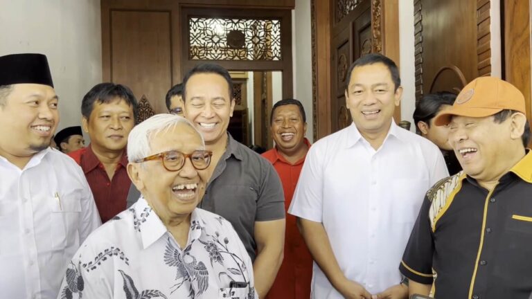 Cucu Pendiri NU Tegaskan Penyatuan Unsur Hijau dan Merah untuk Menangkan Andika-Hendi