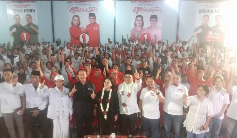 Rumah Kebangsaan Hadirkan Ribuan Perwakilan dari 16 Kecamatan untuk Dukung Agustin-Iswar