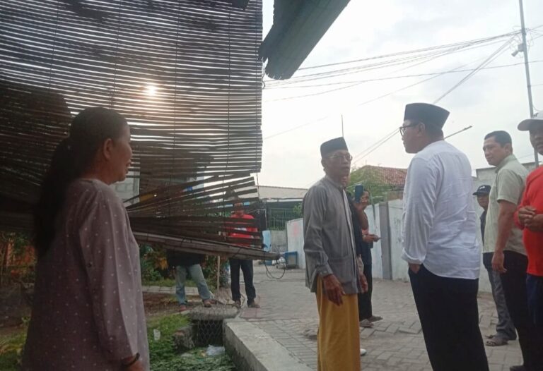 Warga Tambak Lorok Dukung Agustin-Iswar, Kenang Perjuangan Iswar Menata Lingkungan Mereka