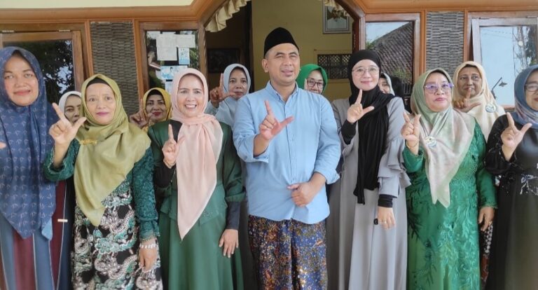 Muslimat NU Pekalongan Satu Komando Menangkan Luthfi-Yasin di Atas 65 Persen